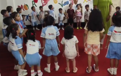 Small children music class